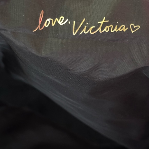 Victoria Secret Large Neon Pink Travel Beach Tote Bag with Tassel - Like New - Picture 3 of 6